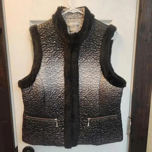 Peter Nygård Women's Faux Fur Puffer Ombre Vest, Size Large Embroidered Elegant